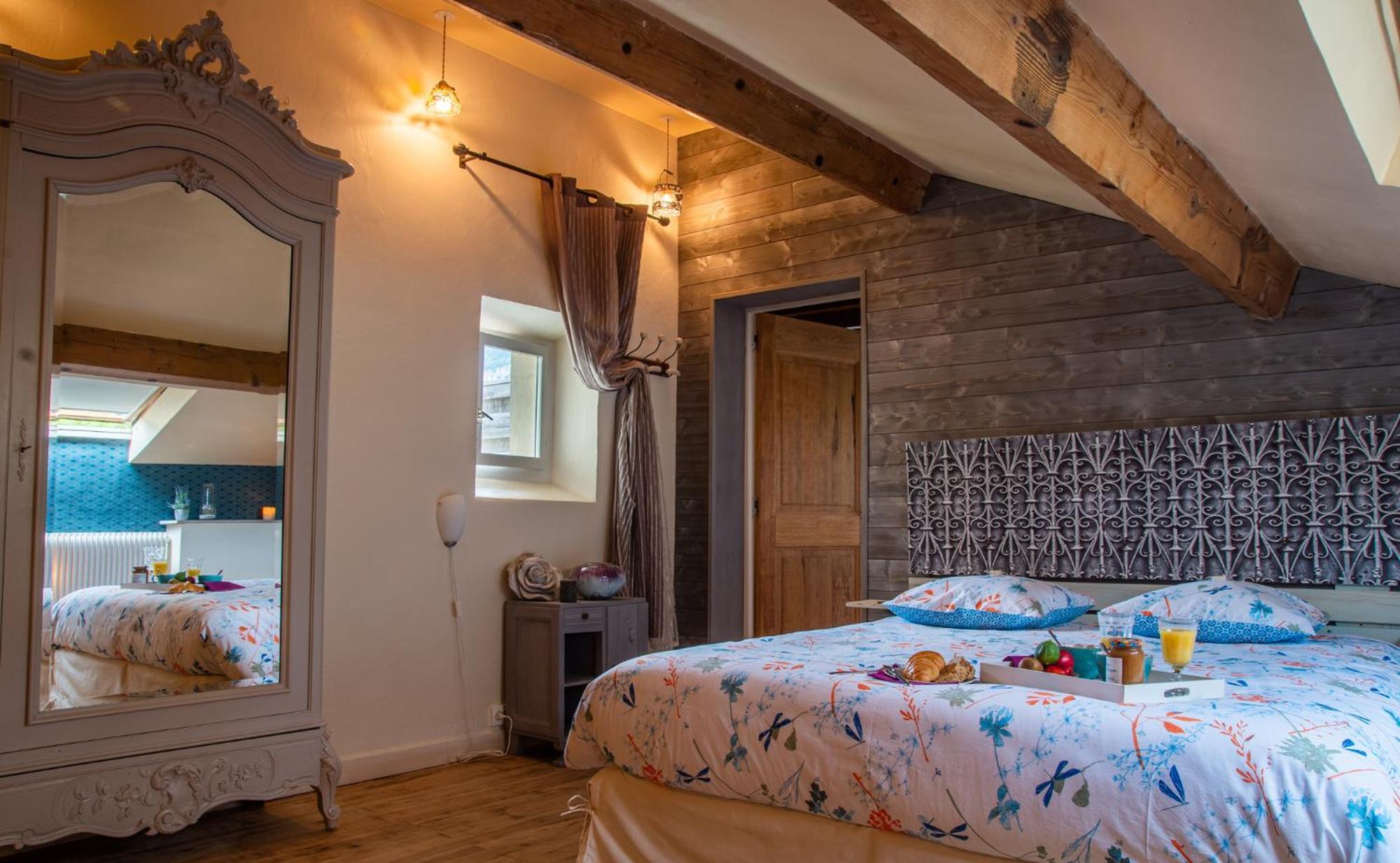 Hameau D'Hotes La Roseraie-Drome Condorcet Buitenkant foto